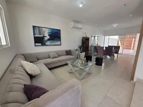 Casa en venta en Villas del Renacimiento, Torreón — foto 2 de 25
