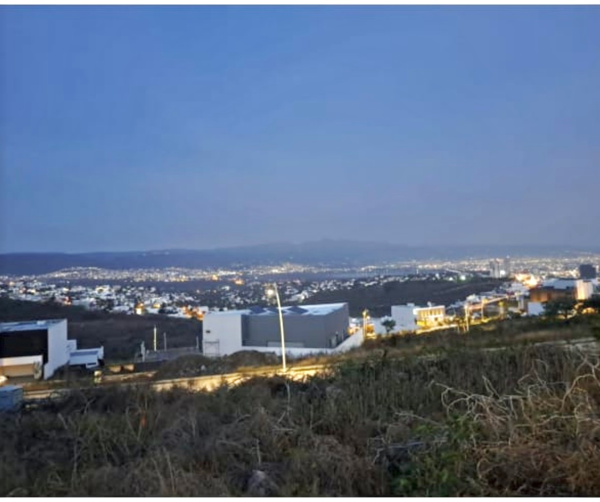 Terreno en venta en Zanda, León — foto 2 de 3