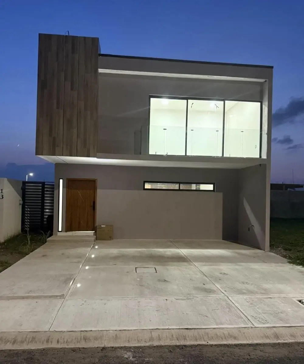 Casa en venta en Lomas de la Rioja, Alvarado — foto 1 de 11