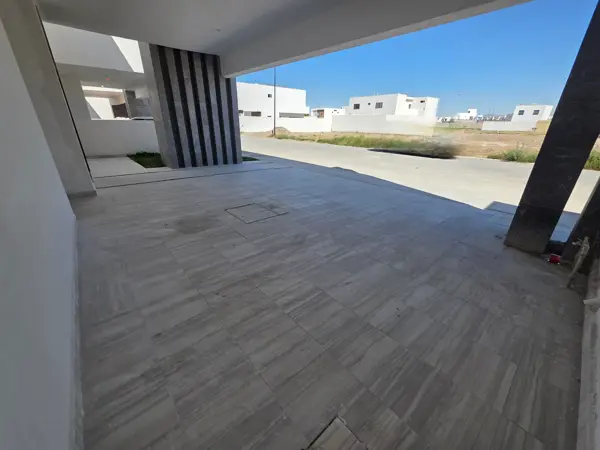 Casa en venta en Villas del Renacimiento, Torreón — foto 2 de 33