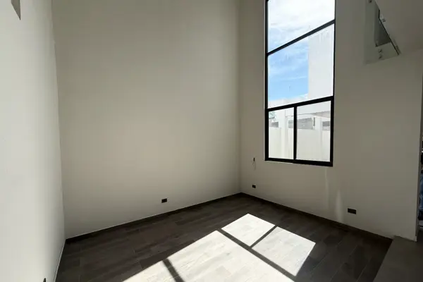 Casa en venta en La Escondida, Saltillo — foto 3 de 17