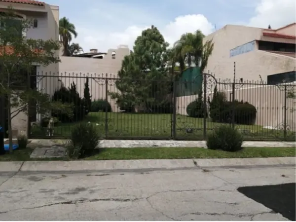 Terreno en venta en Ciudad Bugambilia, Zapopan — foto 3 de 10