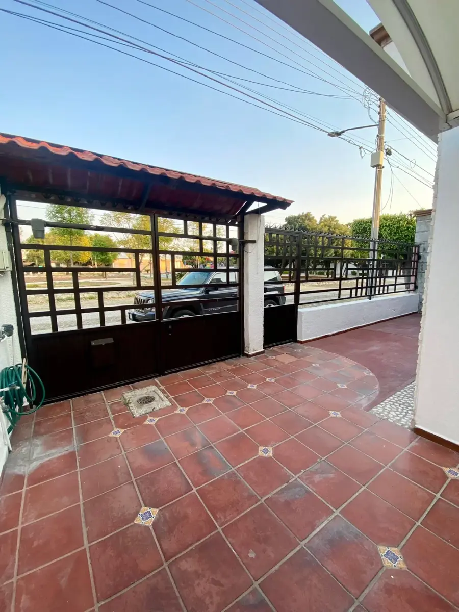 Casa en venta en Valle de Oro, San Juan del Río — foto 1 de 13