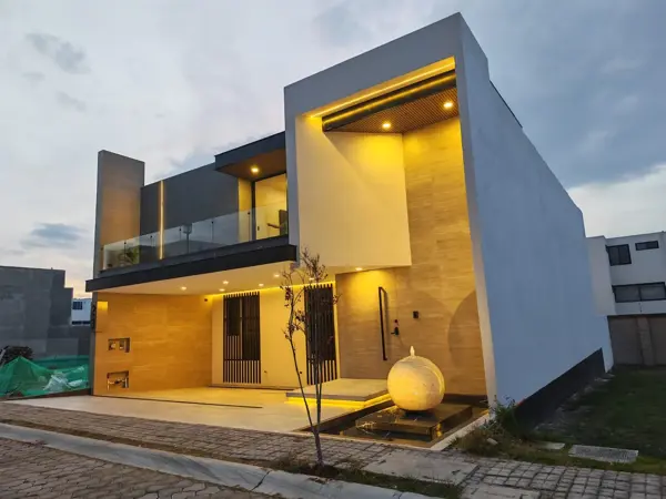 Casa en Venta en Lomas de Angelopolis Parque Jalisco, Excelente Opción con Acabados Premium