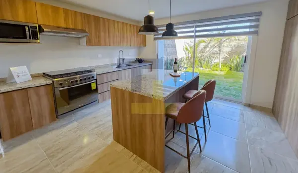 Casa en venta en Lomas de Angelópolis, San Andrés Cholula — foto 2 de 32