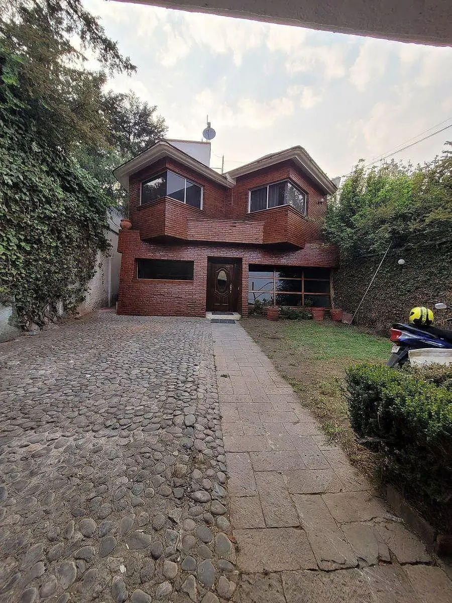 Casa en venta en Miguel Hidalgo, Tlalpan — foto 1 de 17