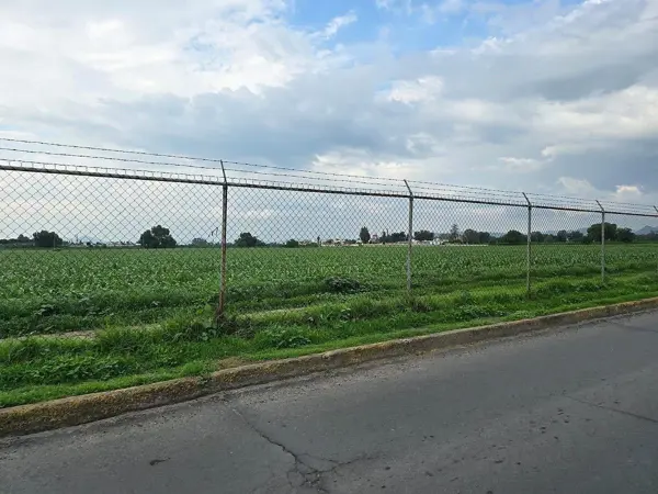 Terreno en venta en Texcoco de Mora Centro, Texcoco — foto 2 de 2