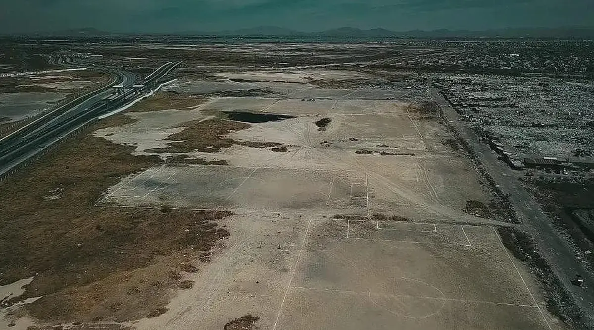 Terreno en venta en Polígono del Bordo de Xochiaca, Nezahualcóyotl — foto 1 de 11