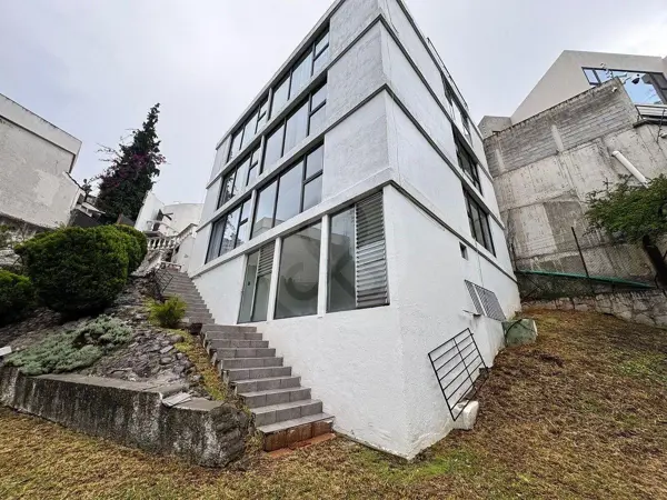Casa en Bosques de La Herradura 4 Recámaras con Jardín y Terraza