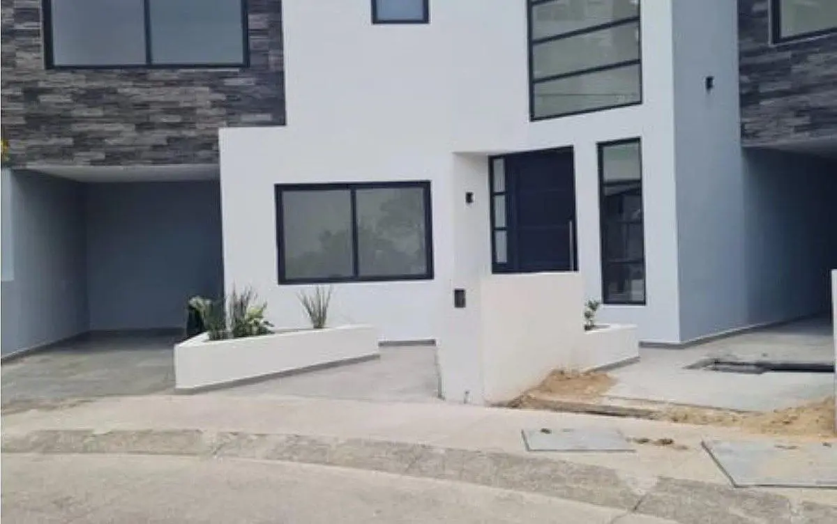 Casa en venta en Bosque Real, Huixquilucan — foto 1 de 14