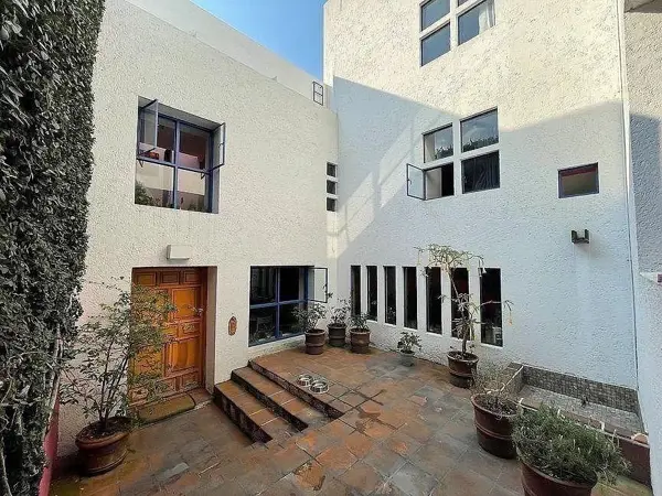 Casa  en venta en la colonia Lomas Quebradas