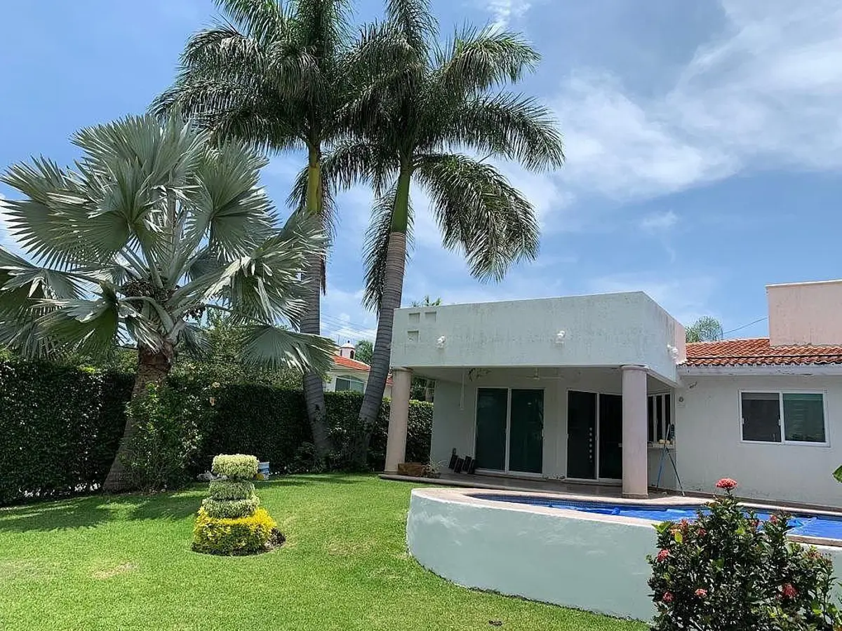 Casa en venta en Lomas de Cocoyoc, Atlatlahucan — foto 1 de 8