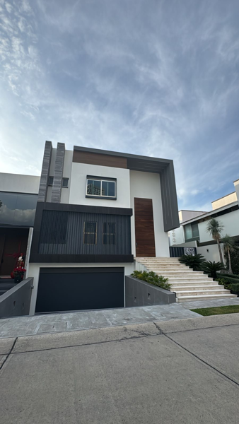 Casa en Puerta Plata, Zapopan, Jalisco