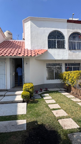 Casa en venta en Brisas del Carmen, León Guanajuato cerca de Walmart Delta