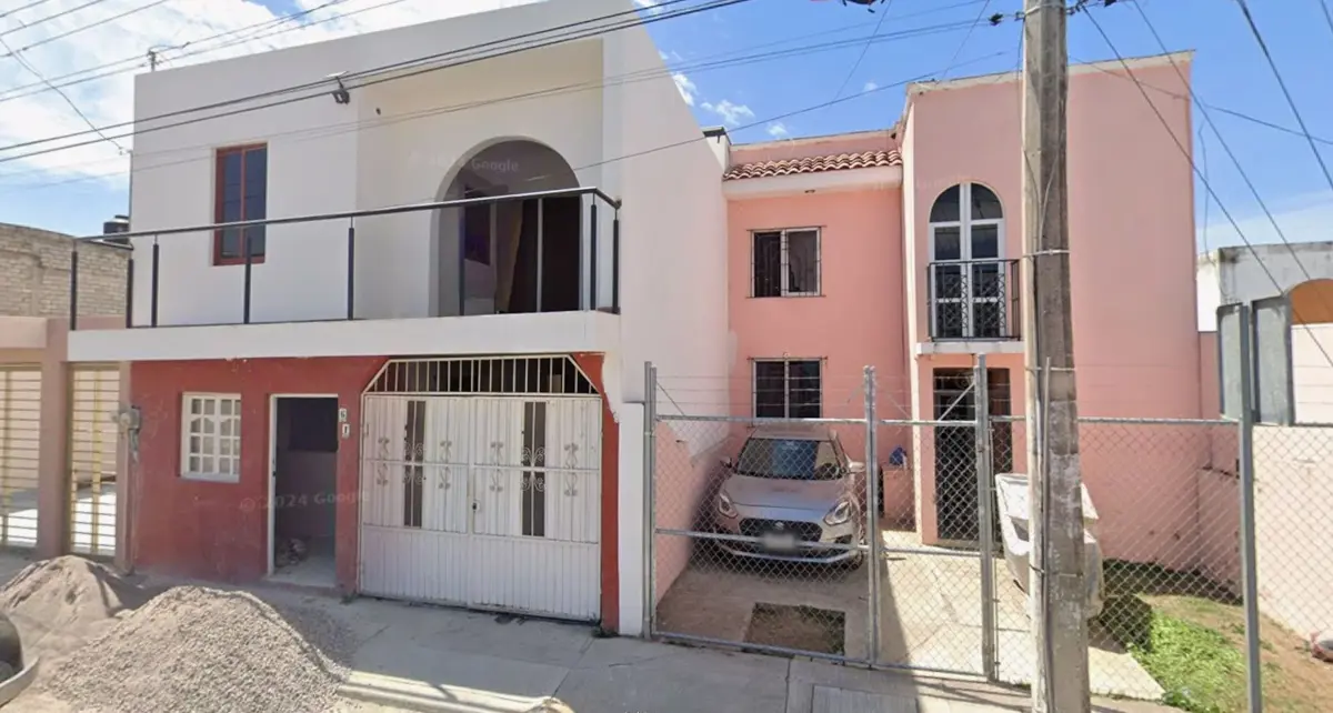 Casa en venta en Jacarandas, Tepic — foto 1 de 12