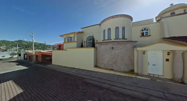 Casa en venta en Las Brisas, Tepic — foto 2 de 14