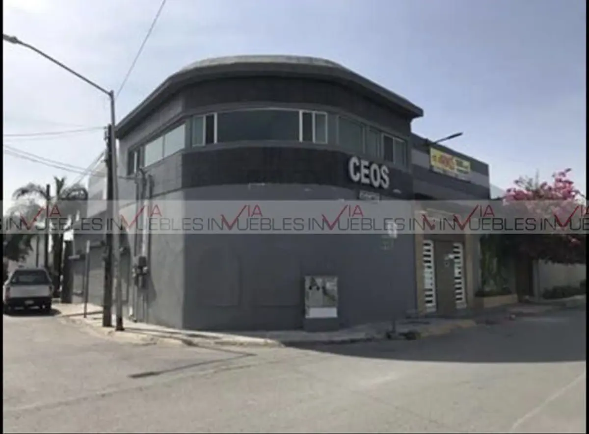 Local en venta en La Herradura, Guadalupe — foto 1 de 20