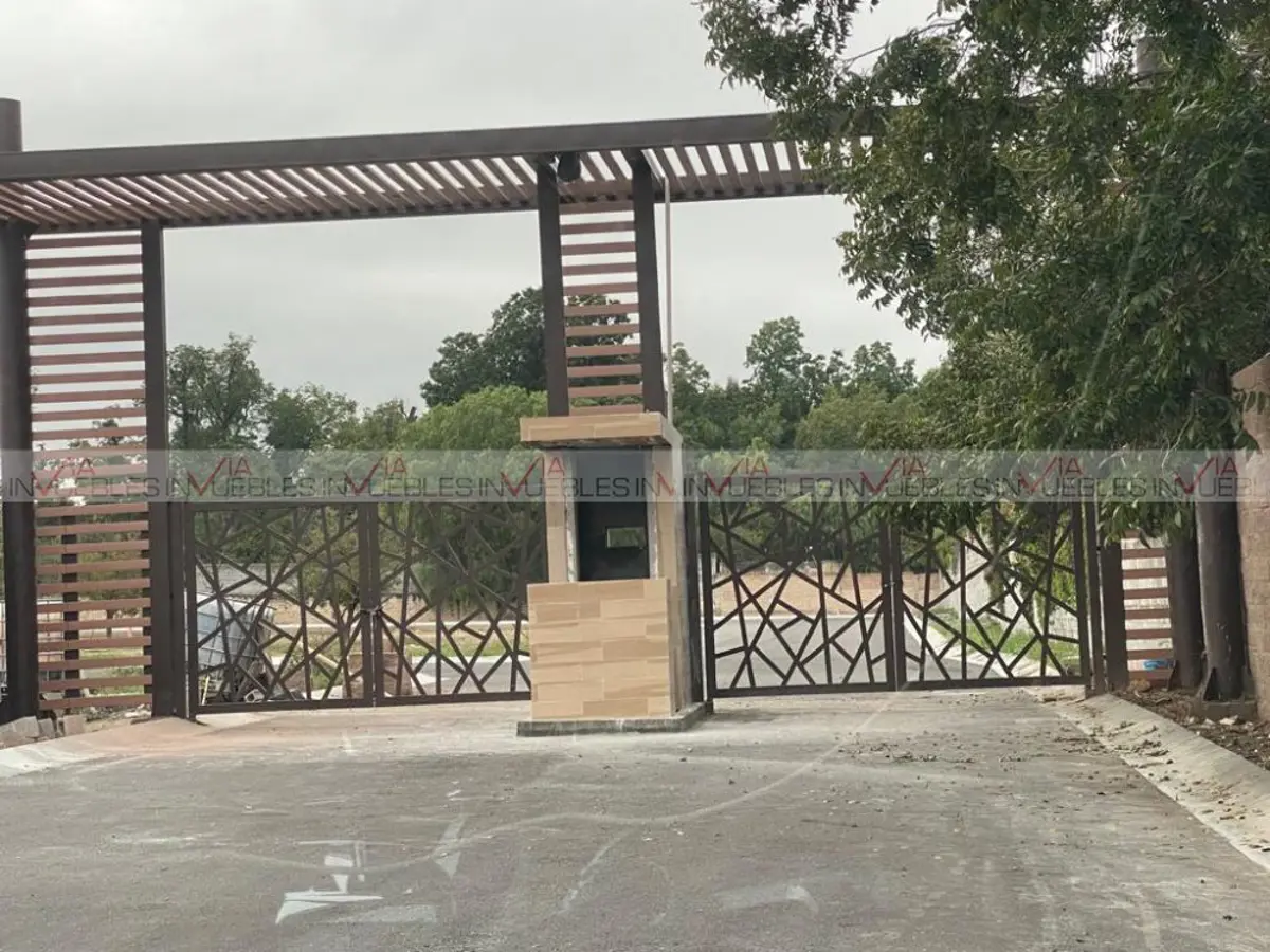 Terreno en venta en La Aurora, Saltillo — foto 1 de 8