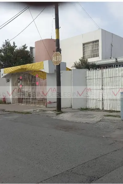 Casa en venta en Lolyta, Guadalupe — foto 3 de 8