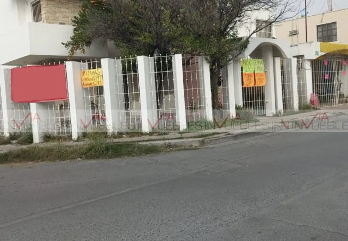 Casa en venta en Lolyta, Guadalupe — foto 1 de 8
