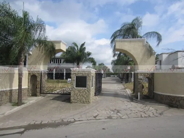 Terreno en venta en Villa Toledo, Monterrey — foto 2 de 8