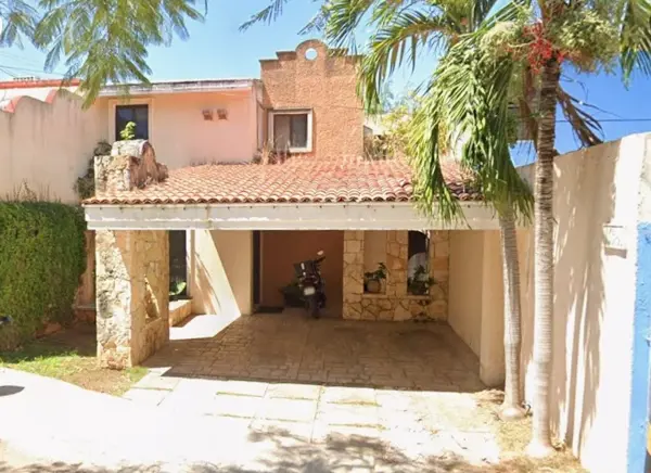 Casa en Venta en la Col Chuburna Hidalgo Merida Yuc Co