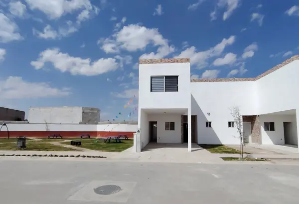 Casa en Villas de las Perlas, Torreón, Coahuila de Zaragoza