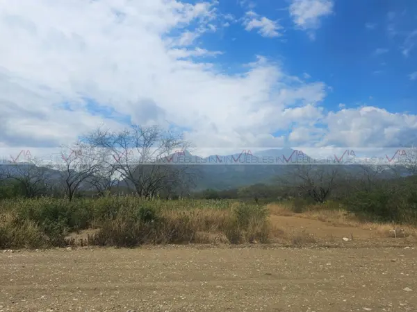 Terreno en venta en General Escobedo, Montemorelos — foto 3 de 11
