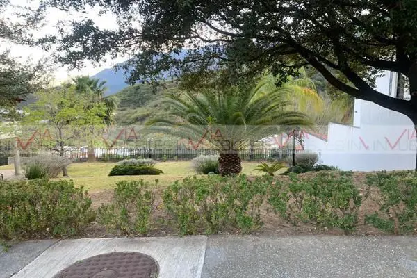 Terreno en venta en Bosquencinos, Monterrey — foto 3 de 8