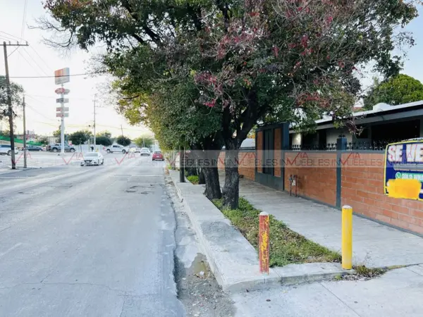Casa en venta en Contry Tesoro, Monterrey — foto 2 de 12