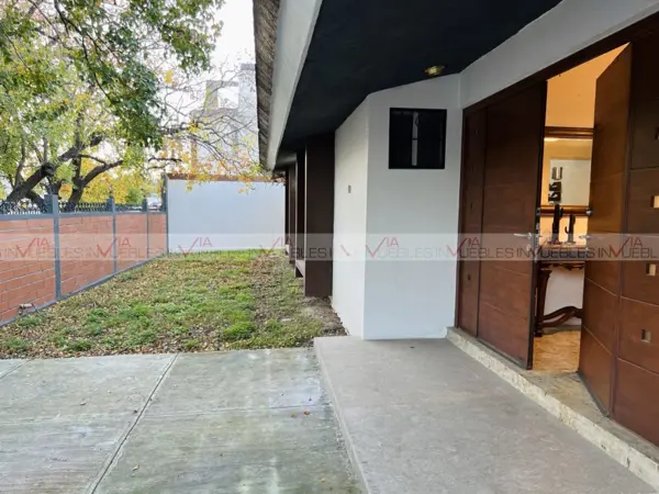 Casa en venta en Contry Tesoro, Monterrey — foto 3 de 12