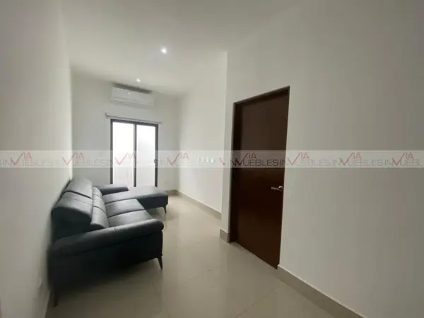 Casa en venta en Villa Isabel, Monterrey — foto 2 de 18