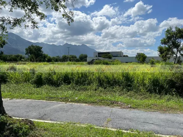 Terreno en venta en San Javier, Allende — foto 3 de 8