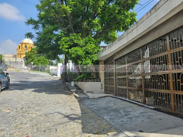 Casa en venta en Obispado, Monterrey — foto 2 de 8