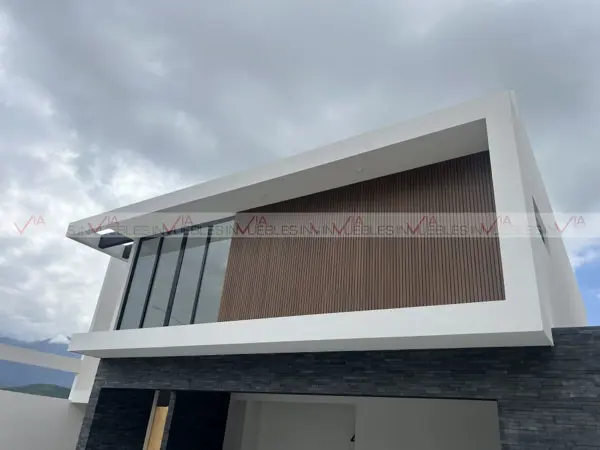 Casa en venta en Granadas, Monterrey — foto 2 de 8