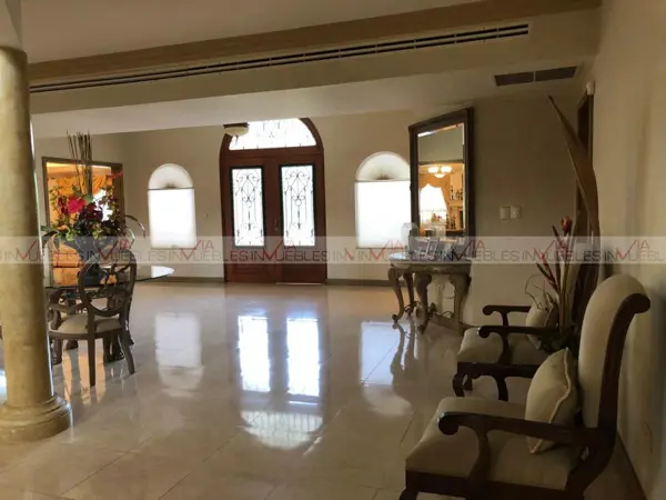Casa en venta en Portal del Huajuco, Monterrey — foto 3 de 19