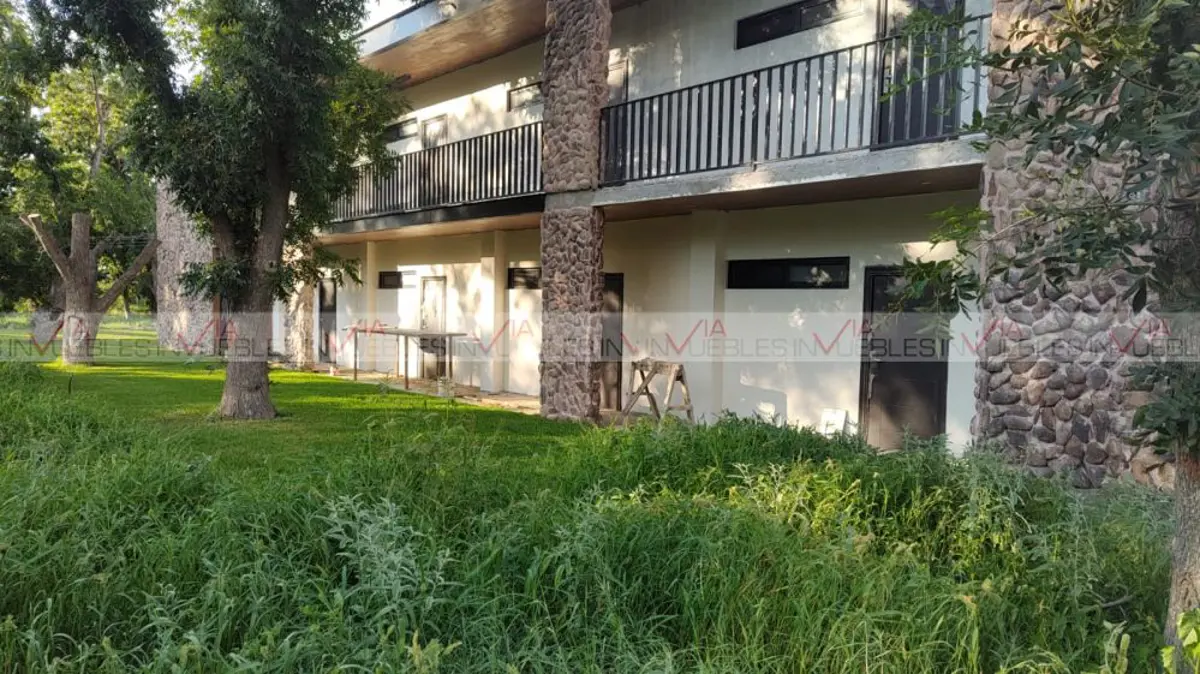 Hotel en venta en Parras de la Fuente Centro, Parras — foto 1 de 12