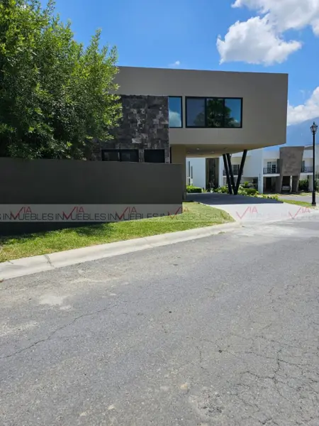 Casa en venta en Privada la Herradura, Monterrey — foto 2 de 37