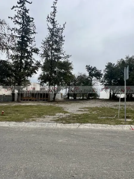 Terreno en venta en El Barrial, Santiago — foto 2 de 8