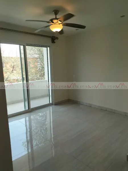 Casa en renta en Mitras Poniente, García — foto 3 de 13