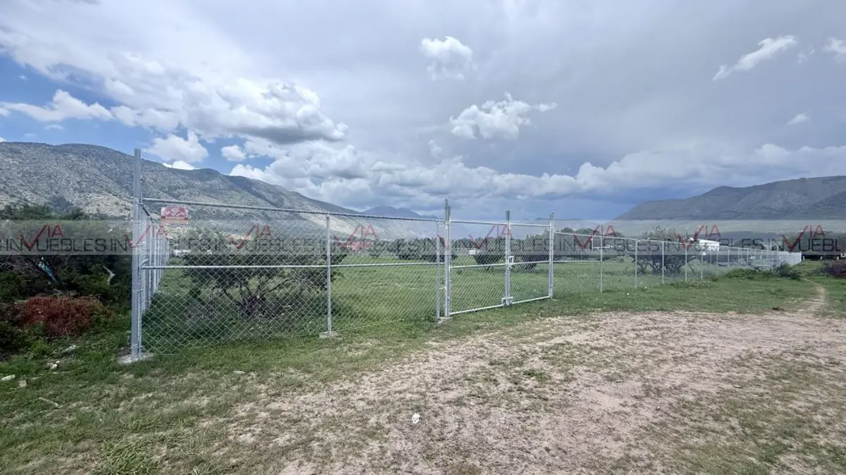 Terreno en venta en Arteaga Centro, Arteaga — foto 1 de 10
