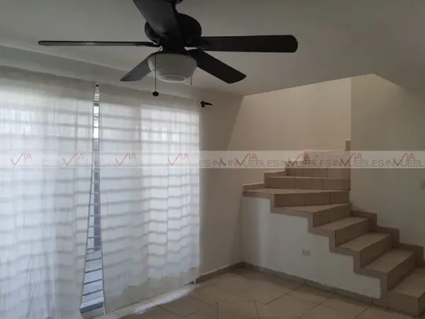 Casa en venta en Puerta de Hierro, Monterrey — foto 2 de 22