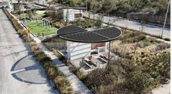 Terreno en venta en Bosques de las Cumbres, Monterrey — foto 2 de 8