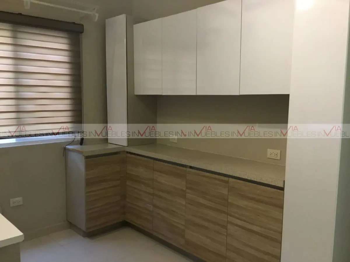 Casa en venta en Cumbres Elite, Monterrey — foto 1 de 23