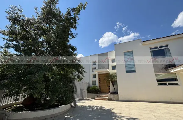 Casa en venta en Sierra Alta, Monterrey — foto 3 de 14