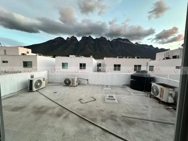 Casa en venta en Cumbres Santa Clara, Monterrey — foto 2 de 18