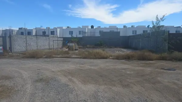 Terreno en venta en Jardines las Etnias, Torreón — foto 2 de 5