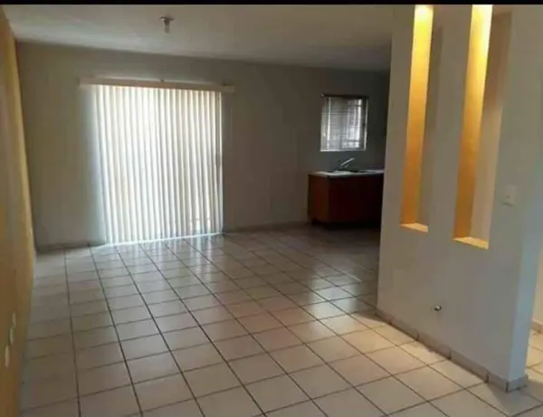 Casa en renta en Puerta de Anáhuac, General Escobedo — foto 2 de 11
