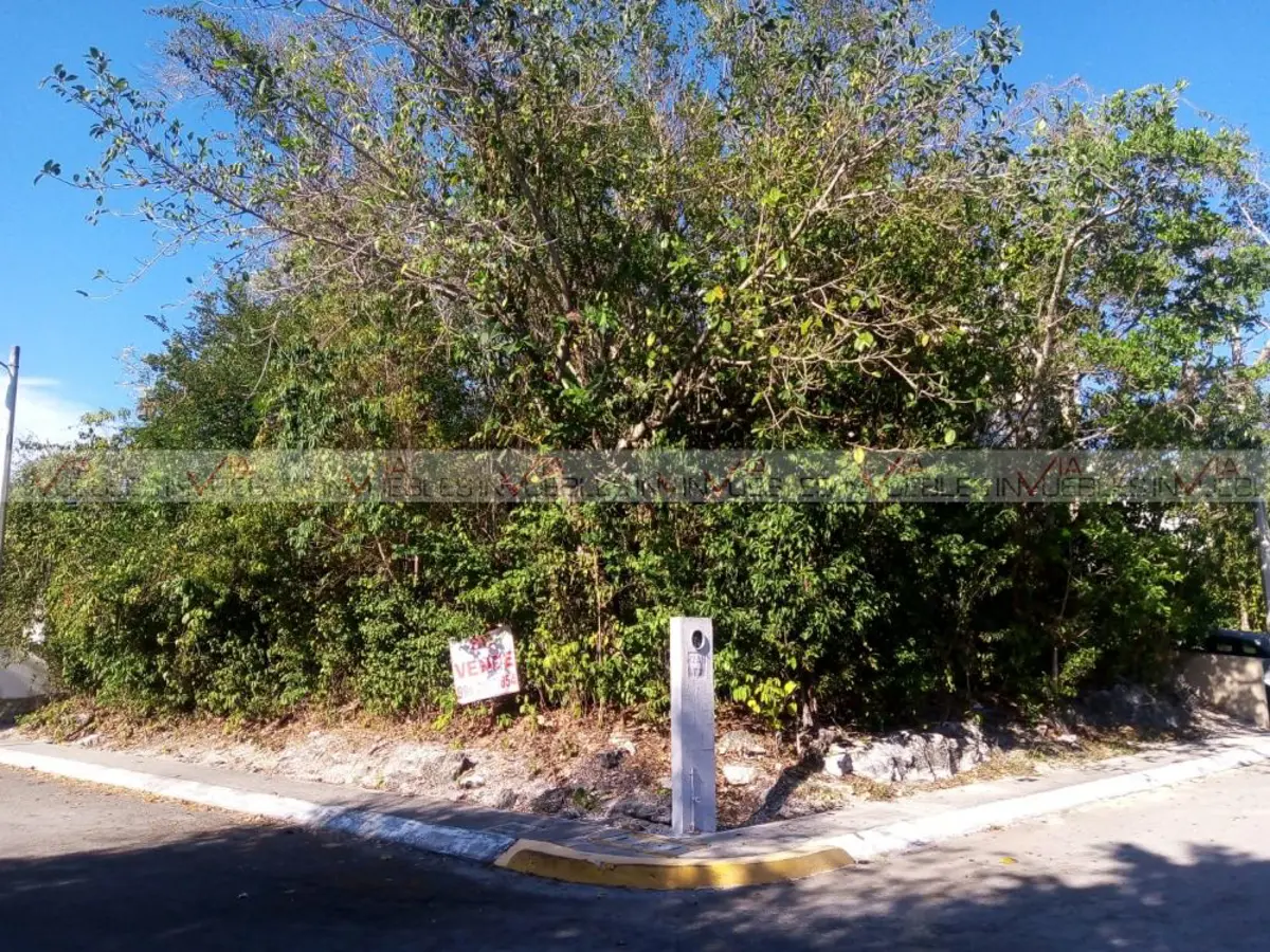 Terreno en venta en Joaquín Zetina Gasca, Puerto Morelos — foto 1 de 13