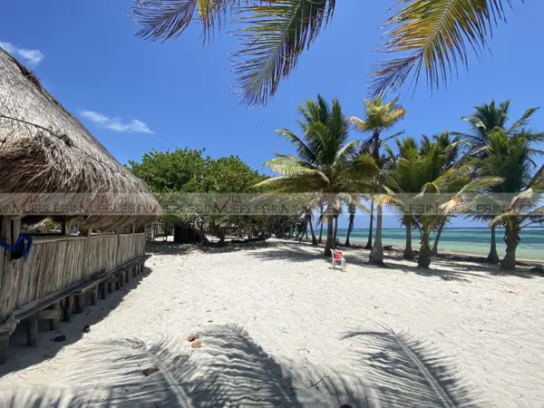 Terreno en venta en Mahahual, Othón P. Blanco — foto 3 de 11